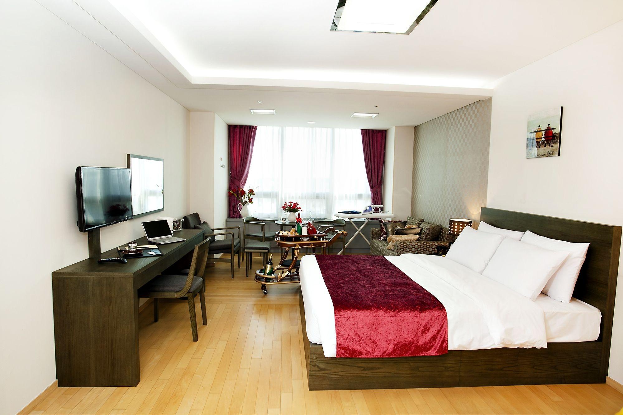 โรงแรมฮู อินชอนแอร์พอร์ต อุนซอ ภายนอก รูปภาพ